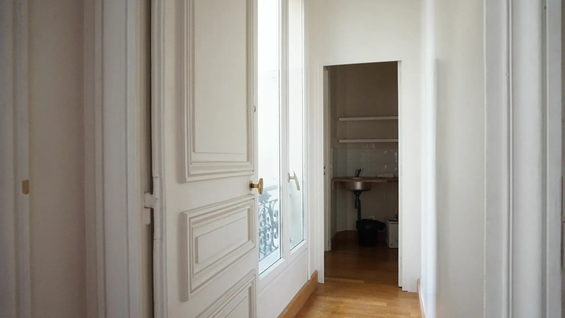 Place Des Etats Unis-5 Pieces-130 M² -paris 16 Paris