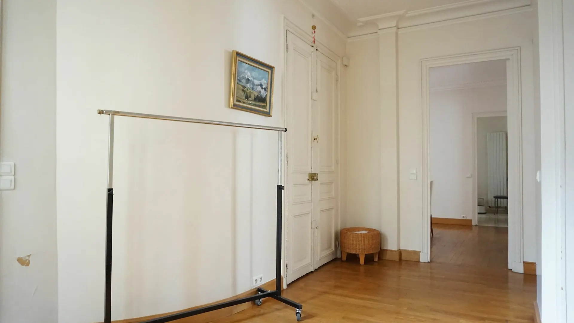 Place Des Etats Unis-5 Pieces-130 M² -paris 16